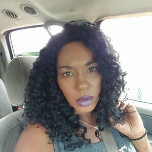 Meet your Posher, Tonya